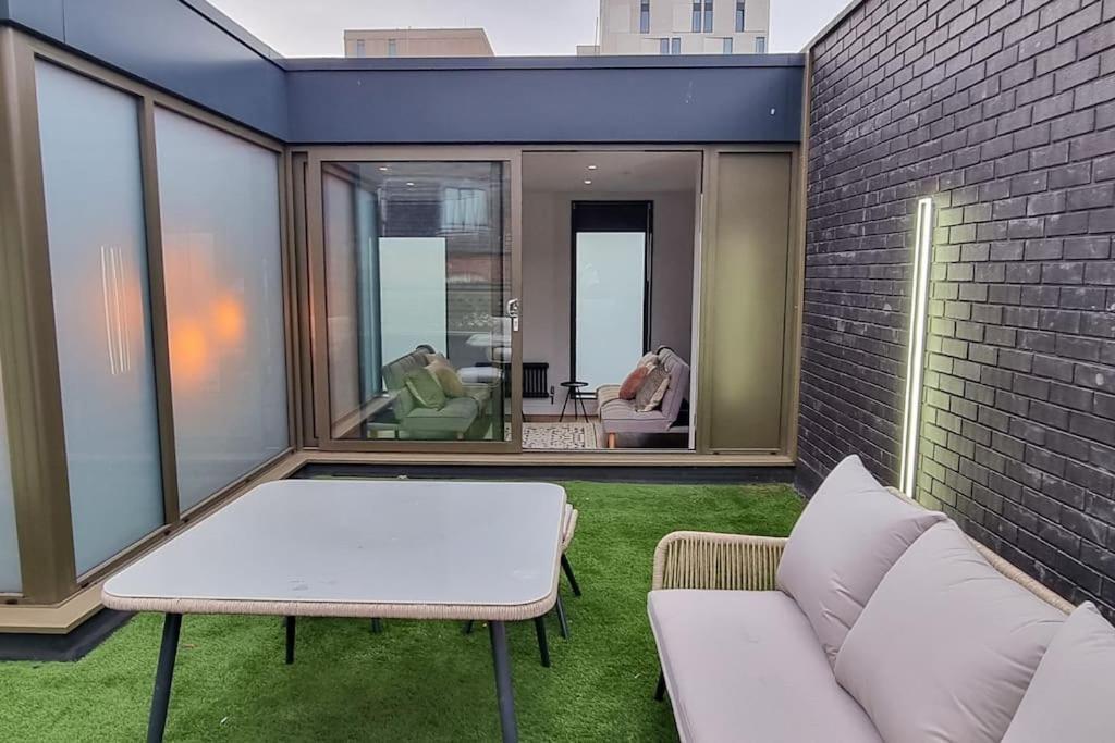 Stunning Luxury Townhouse In Centre Of Manchester Eksteriør bilde