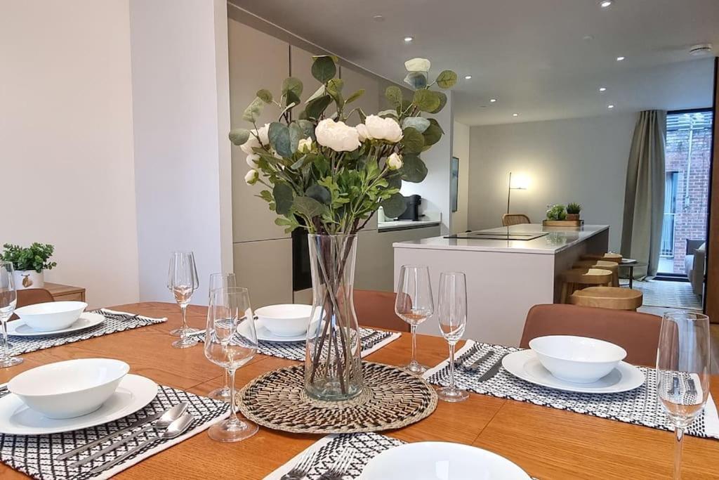 Stunning Luxury Townhouse In Centre Of Manchester Eksteriør bilde